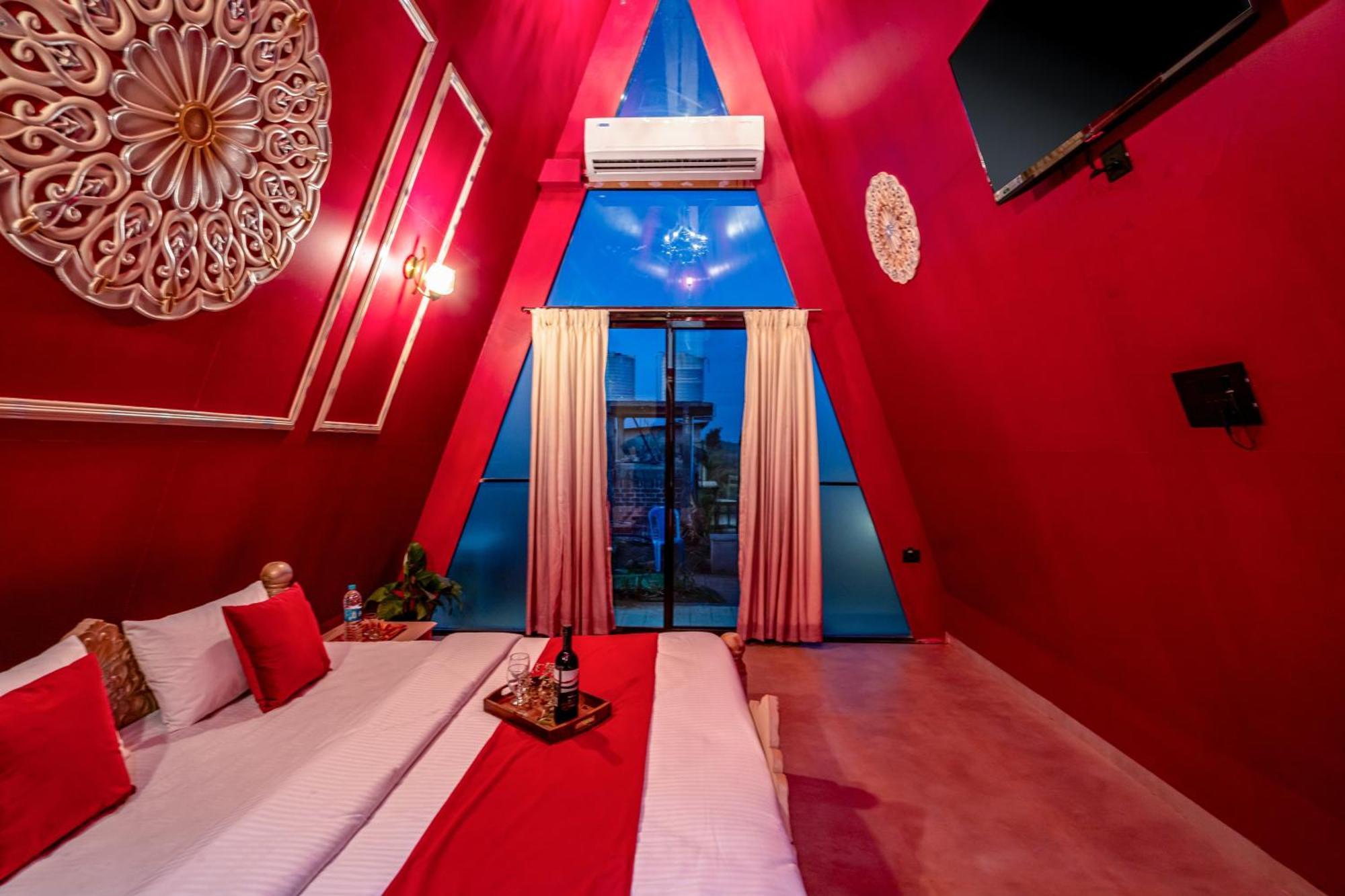Dio Regaalo Theme Resort, Ratnāgiri Eksteriør bilde