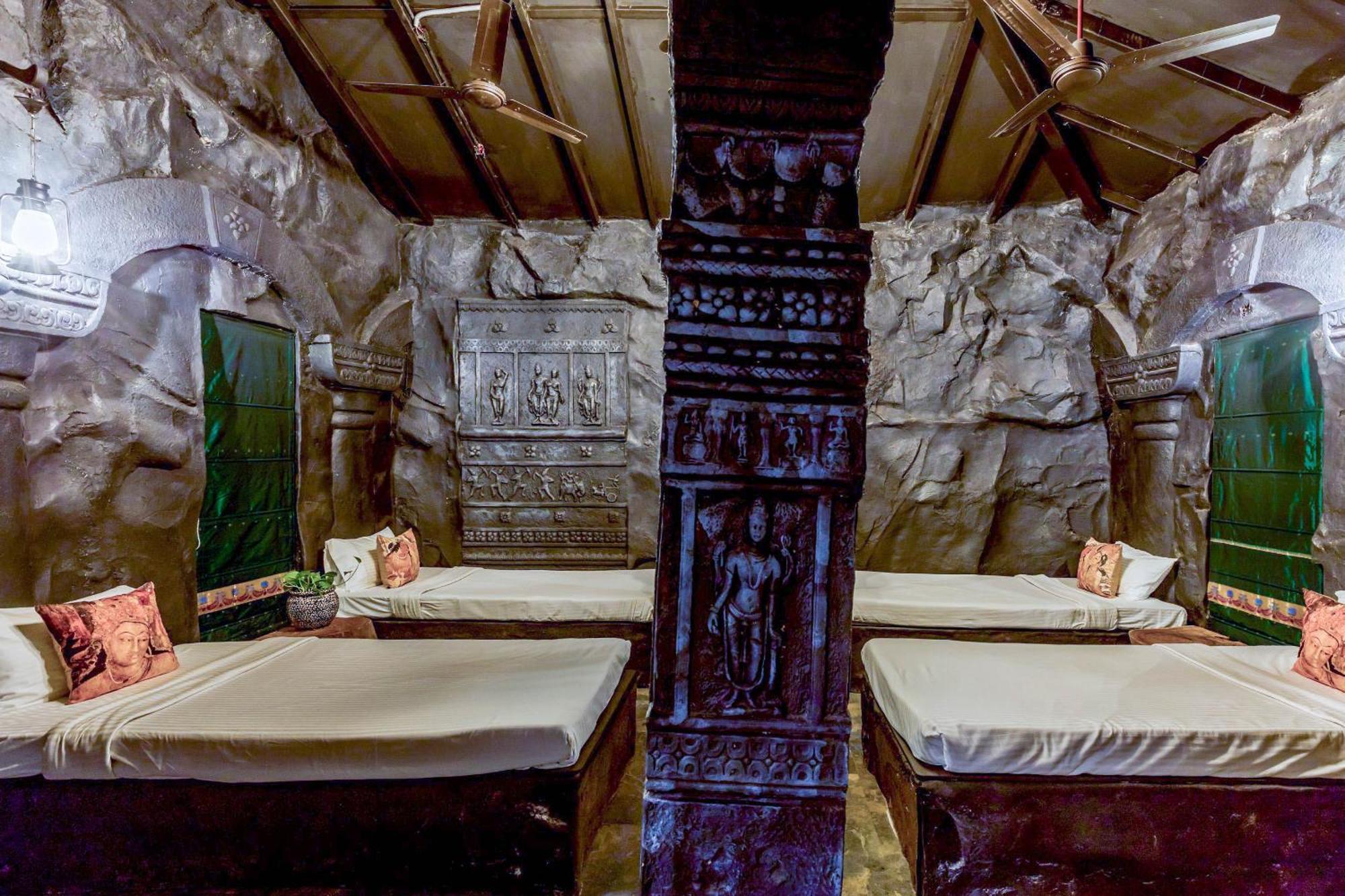 Dio Regaalo Theme Resort, Ratnāgiri Eksteriør bilde